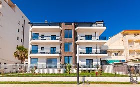 Sea View Apartments Eldo