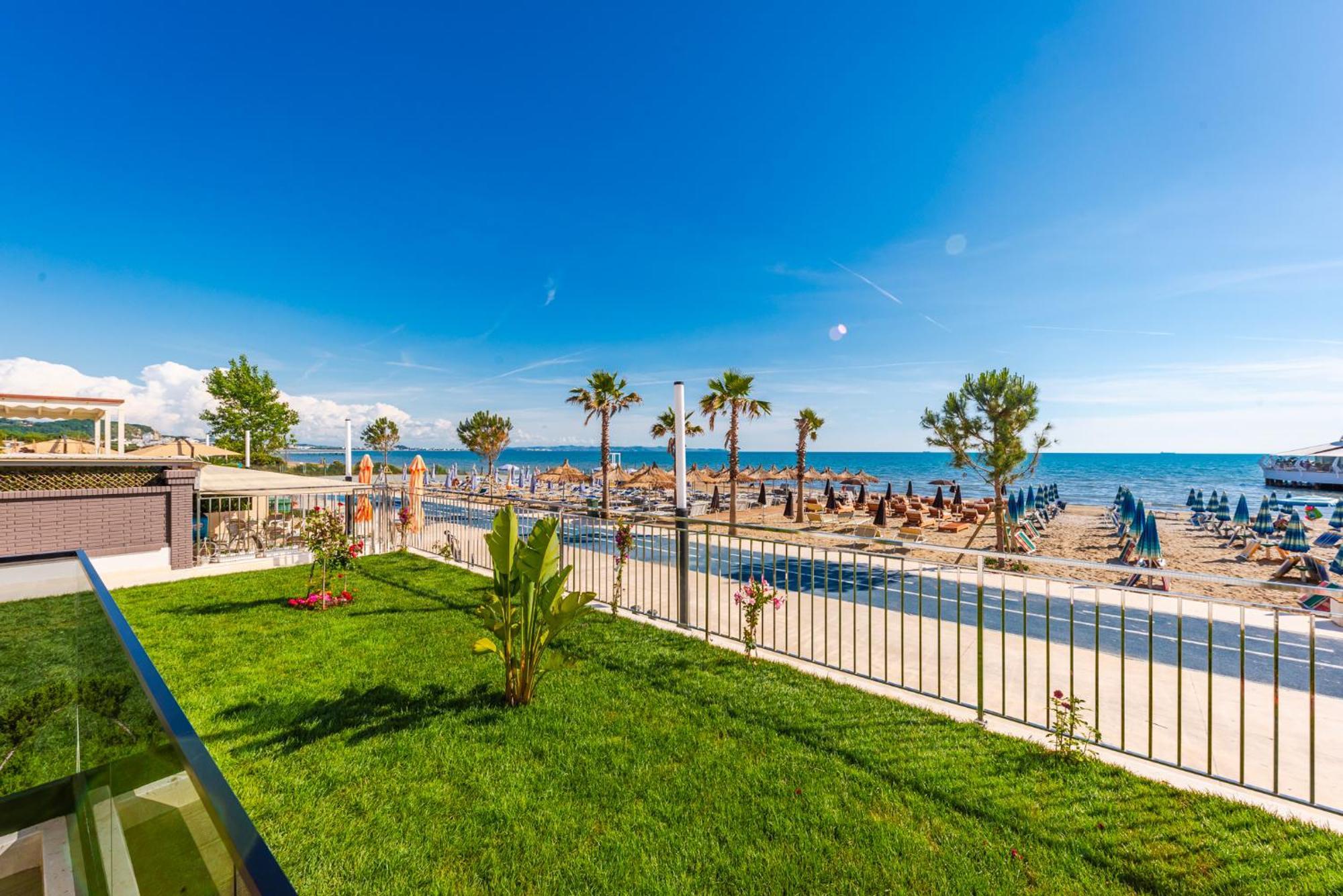 Sea View Apartments Eldo Durrës Exterior foto